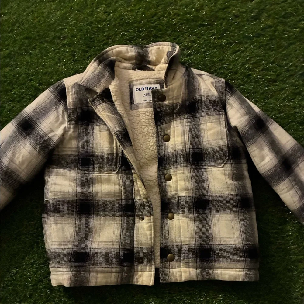 Old Navy Black and Cream Checkered Jacket